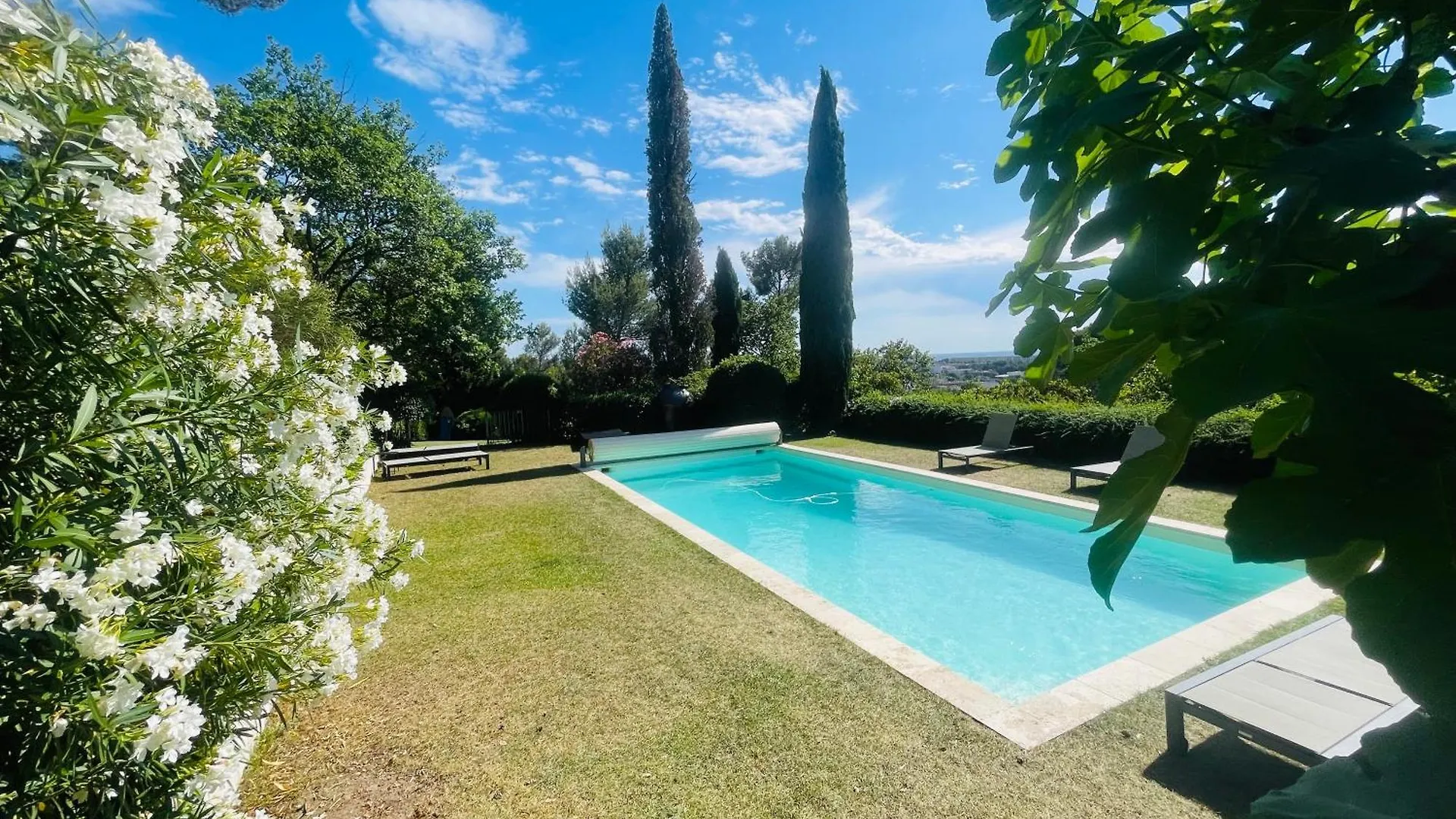 Exclusif Appart Piscine Chauffee De Luxe 10 Min Centre Aixenpc Belvoir Sissi Aix-en-Provence France